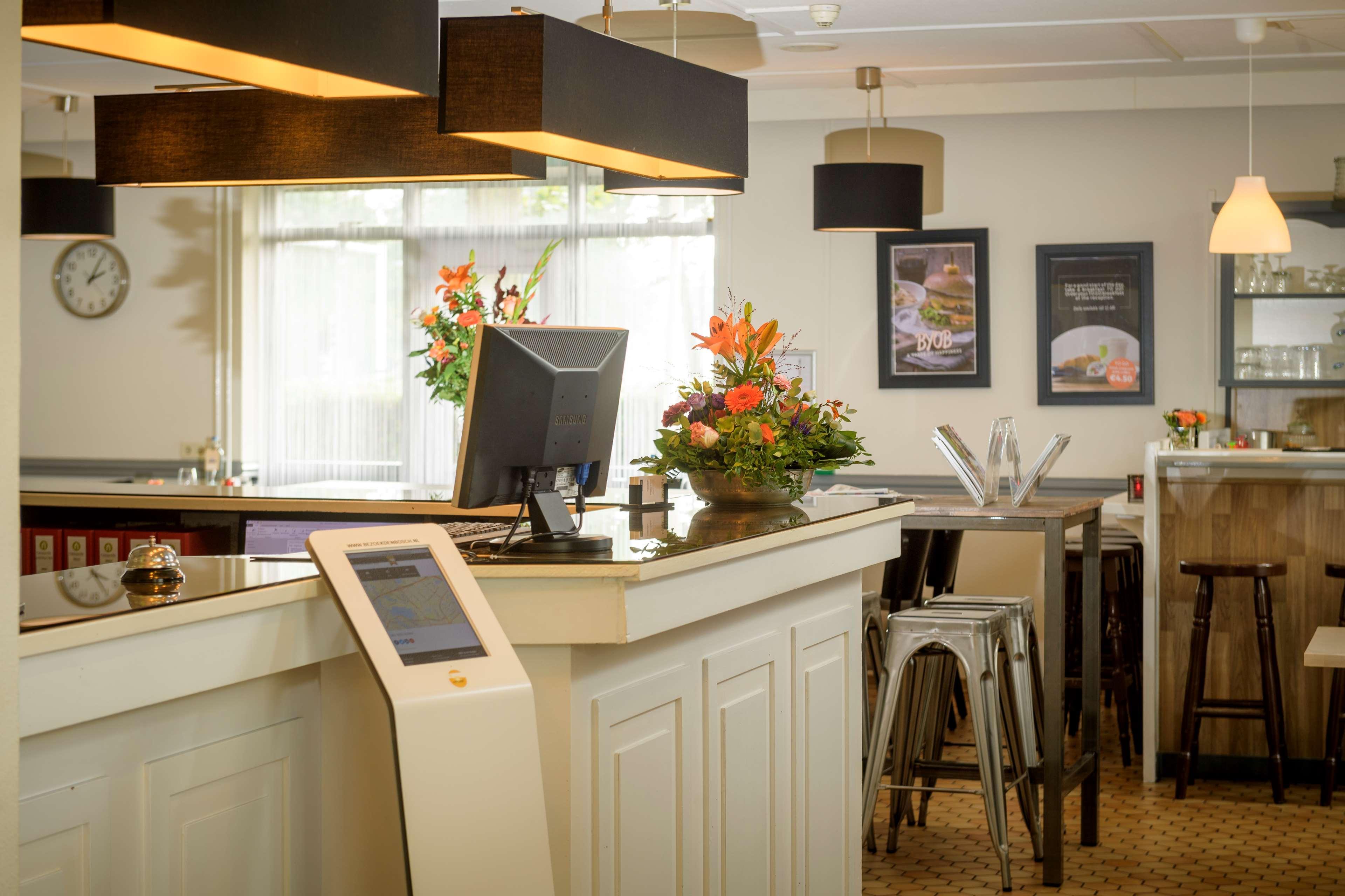 Campanile Hotel & Restaurant 'S Hertogenbosch Ден Бош Екстериор снимка