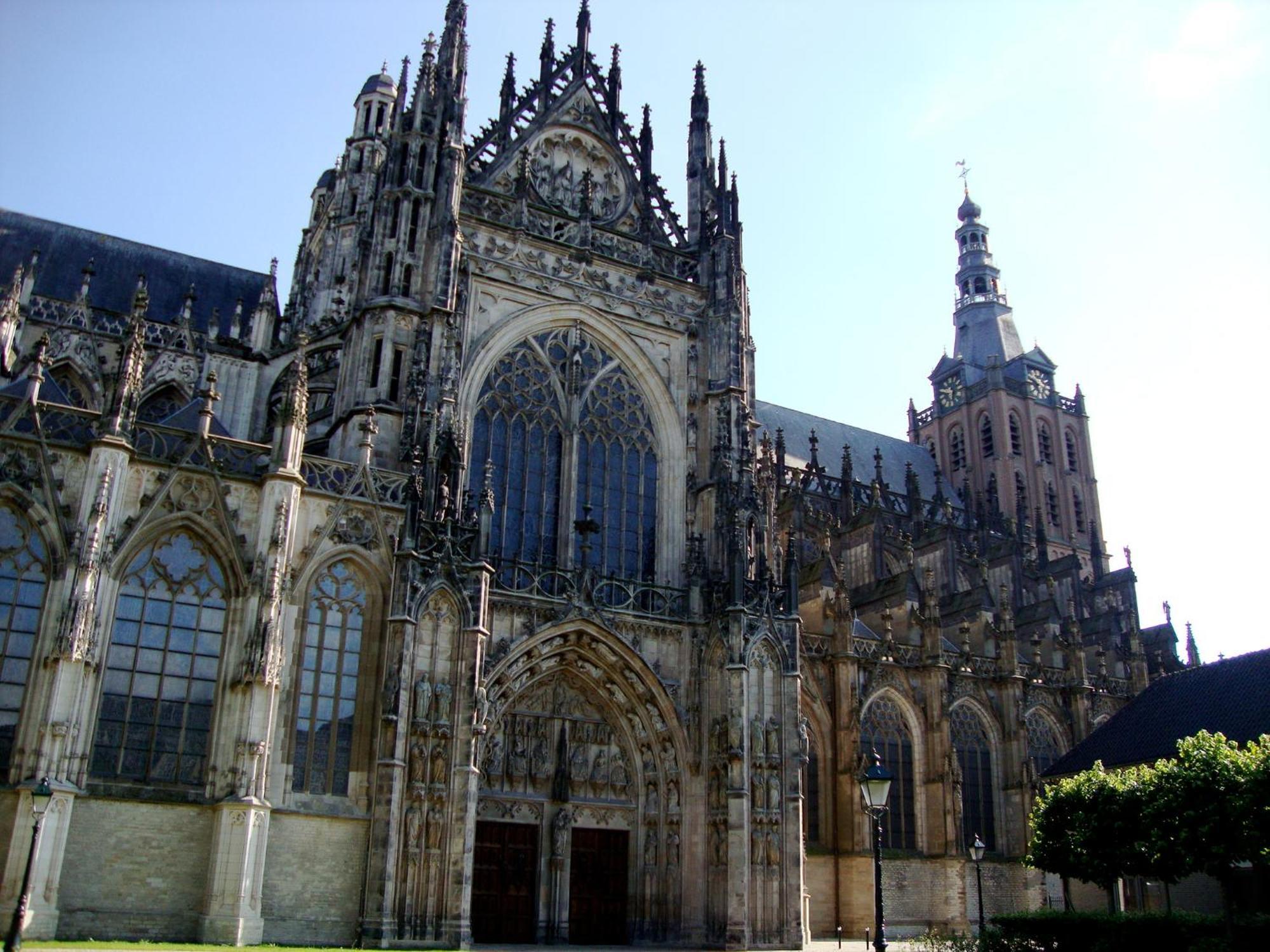 Campanile Hotel & Restaurant 'S Hertogenbosch Ден Бош Екстериор снимка